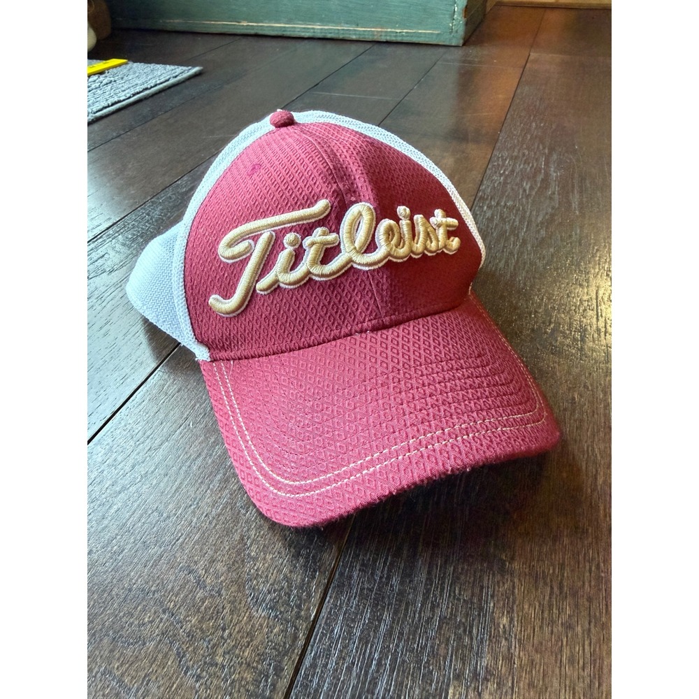 Titleist A-Flex Golf Hat‎ Mens ML Maroon White Mesh Back Stretch Fit Cap